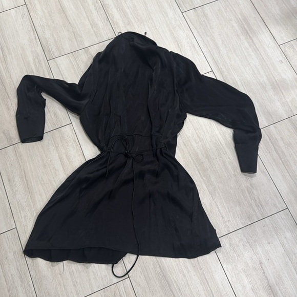 NWT. Zara Black Satin Effect Wrap V-neckline Mini Dress. Size XL - Picture 5 of 6